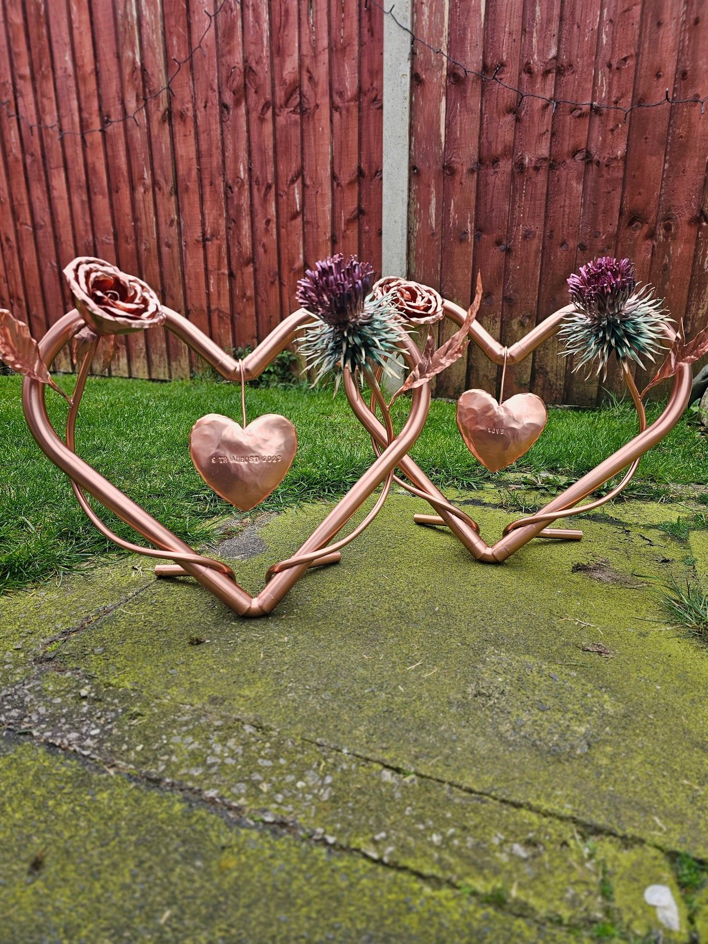 Twin Roses entwined with copper heart