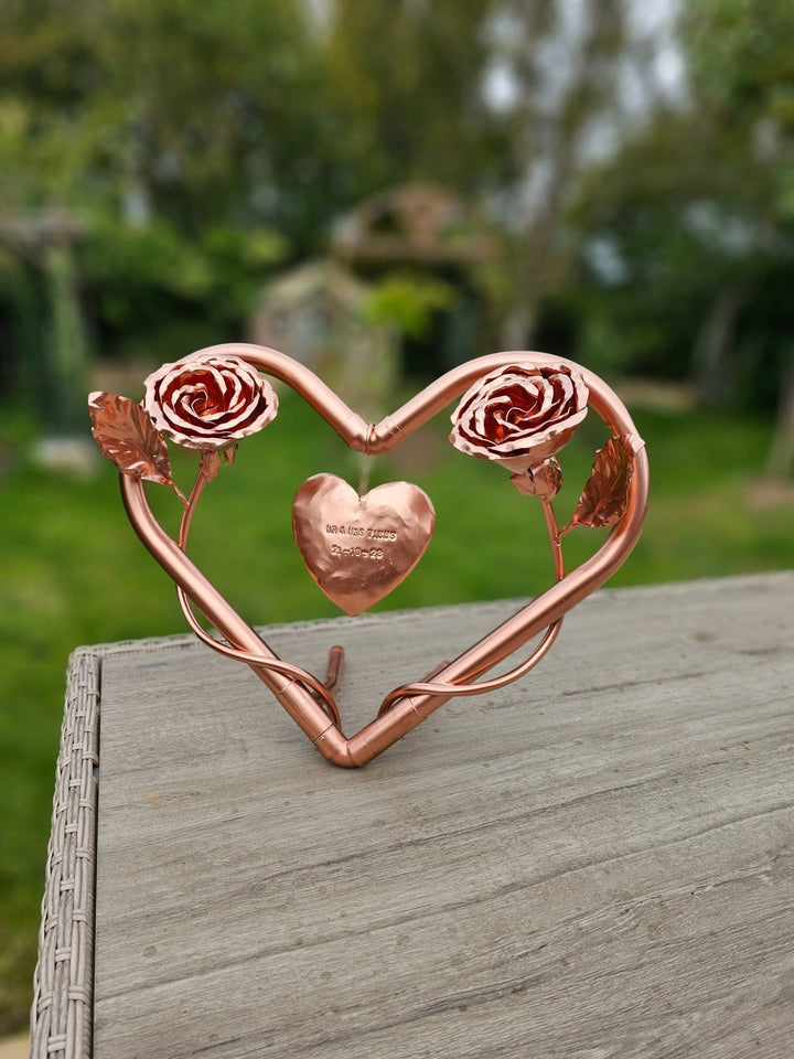 Twin Roses entwined with copper heart - Copper Hearts UK