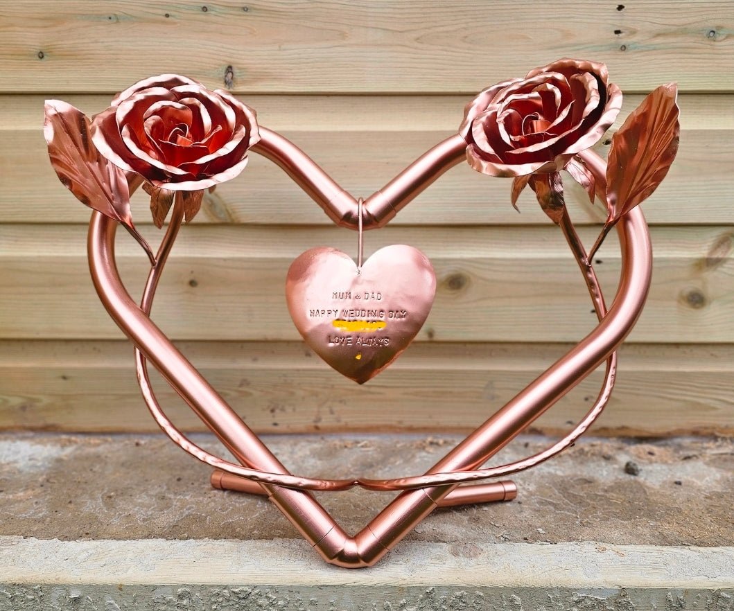 Twin Roses entwined with copper heart - Copper Hearts UK