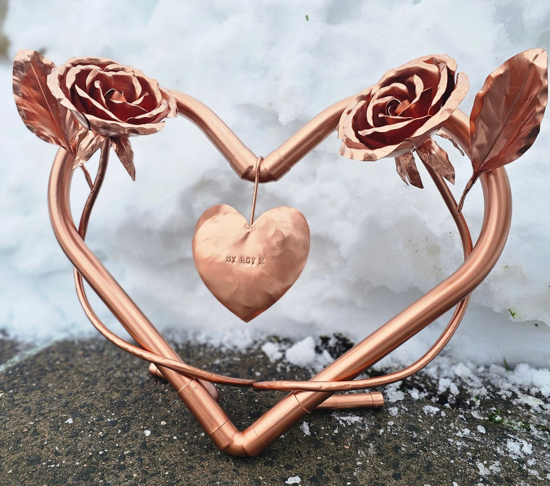 Twin Roses entwined with copper heart - Copper Hearts UK